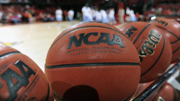 Getty S 11712 NCAA%20Basketballs?  SQUARESPACE CACHEVERSION=1352301820365